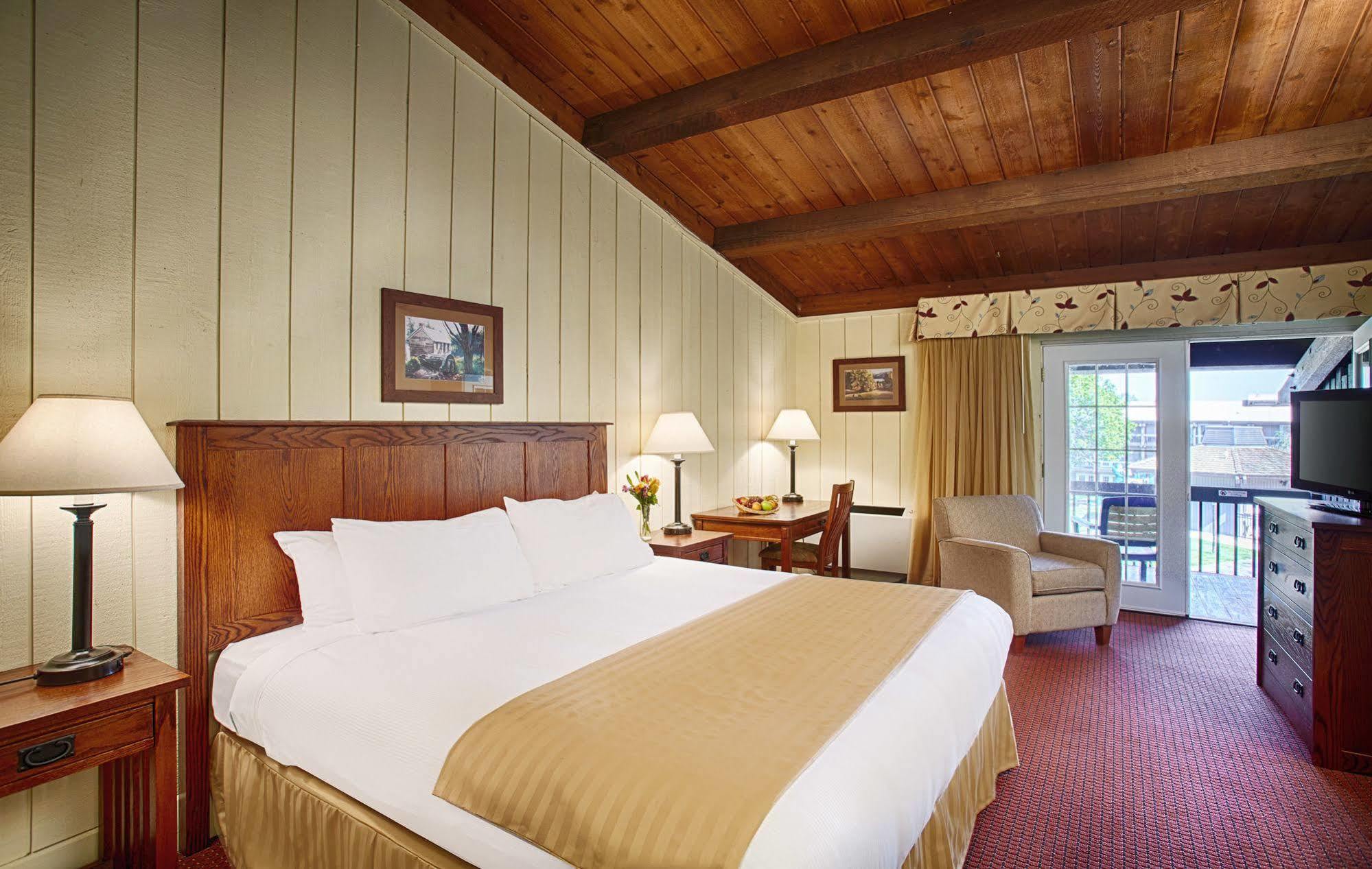 Salt Fork State Park Lodge And Conference Center เคมบริดจ์ ภายนอก รูปภาพ