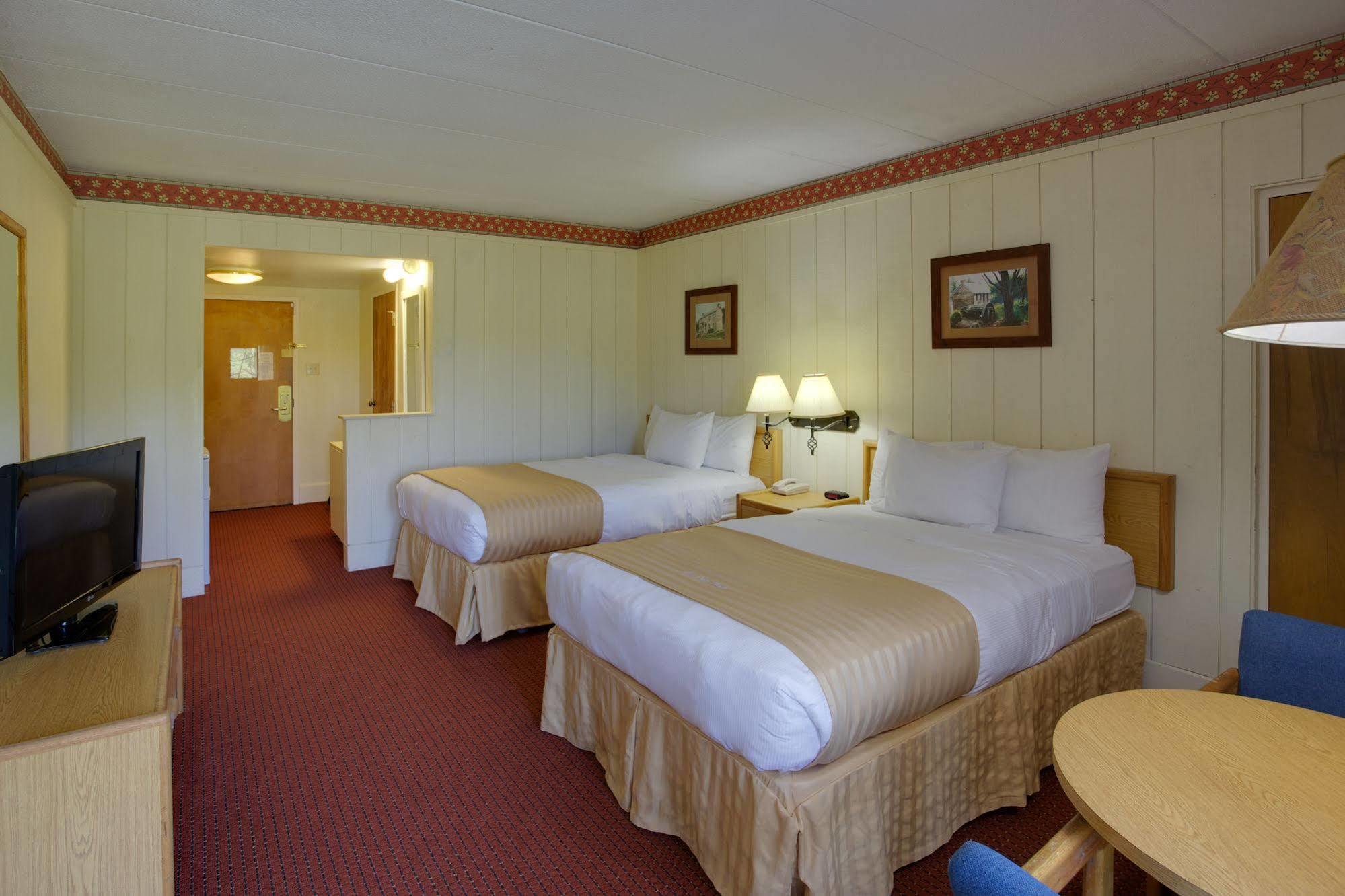 Salt Fork State Park Lodge And Conference Center เคมบริดจ์ ภายนอก รูปภาพ
