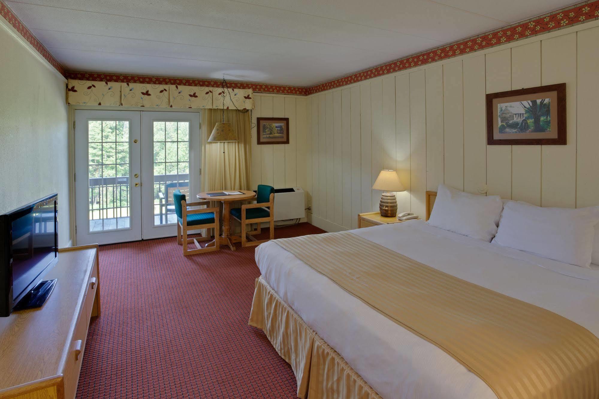 Salt Fork State Park Lodge And Conference Center เคมบริดจ์ ภายนอก รูปภาพ
