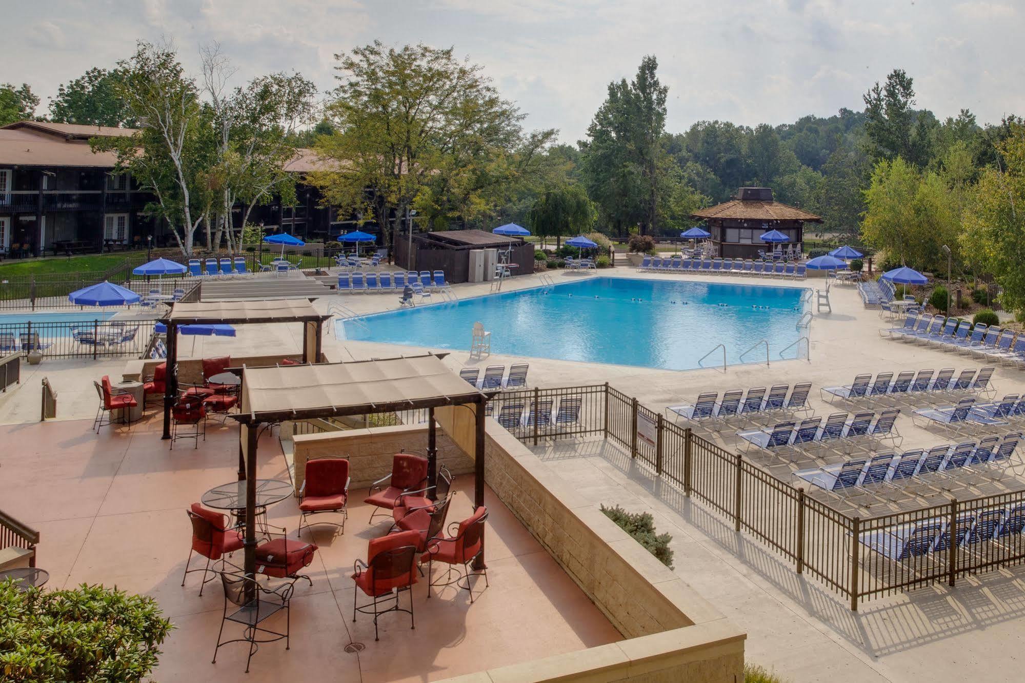 Salt Fork State Park Lodge And Conference Center เคมบริดจ์ ภายนอก รูปภาพ