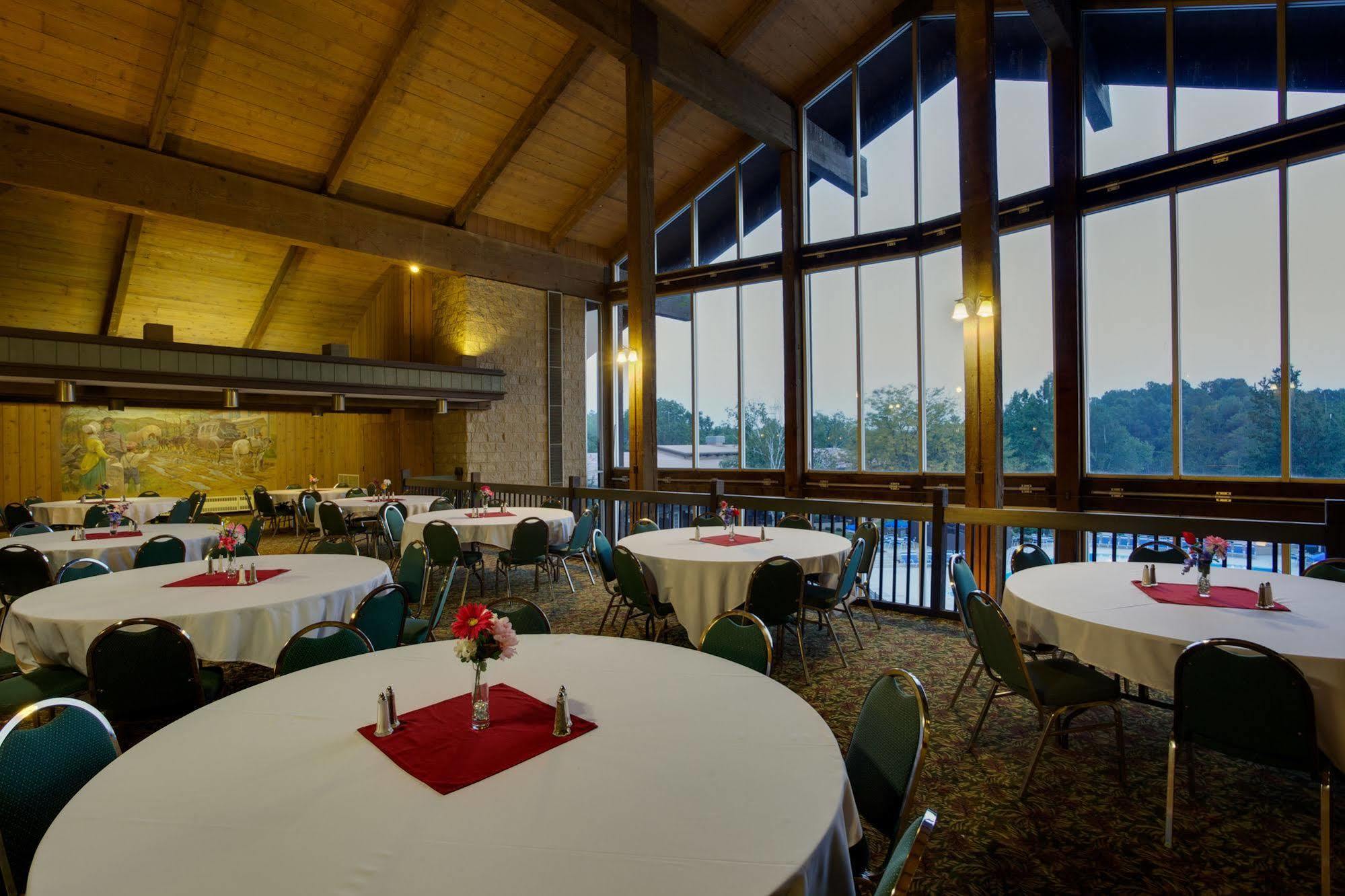 Salt Fork State Park Lodge And Conference Center เคมบริดจ์ ภายนอก รูปภาพ