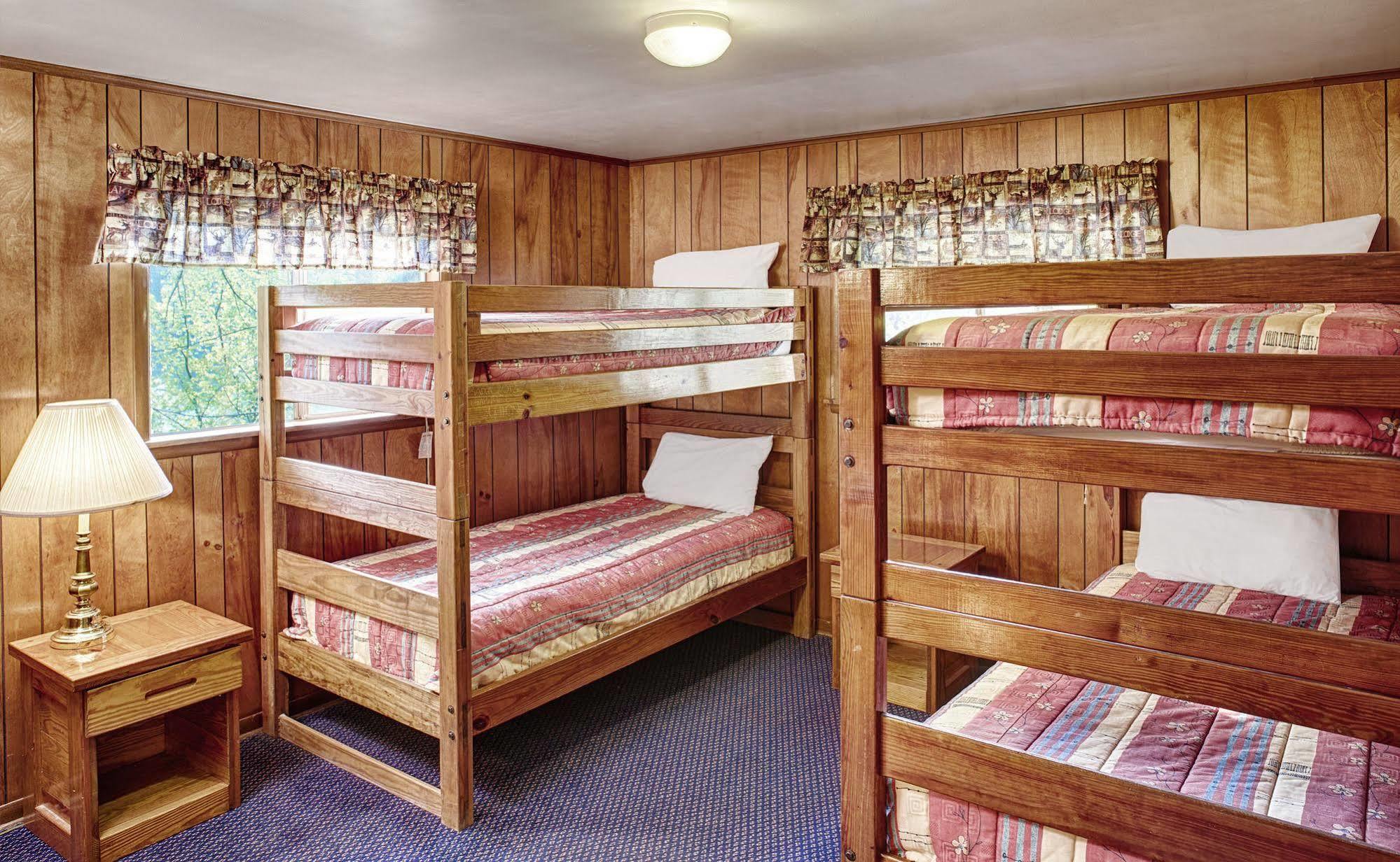 Salt Fork State Park Lodge And Conference Center เคมบริดจ์ ภายนอก รูปภาพ